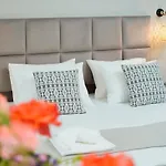 Ξενοδοχείο Aquamarine Luxury *