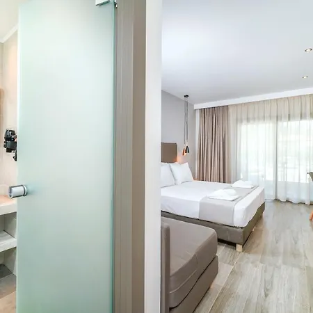 Aquamarine Luxury Отель