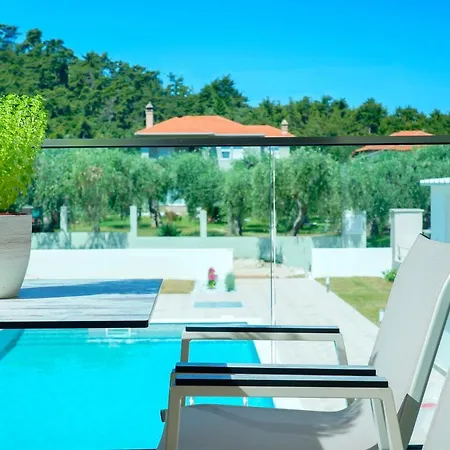 Aquamarine Luxury Hotel *